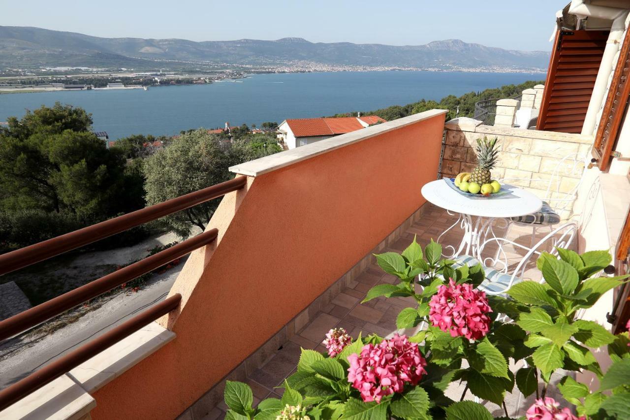 Bridgeview Apartment Traù Esterno foto