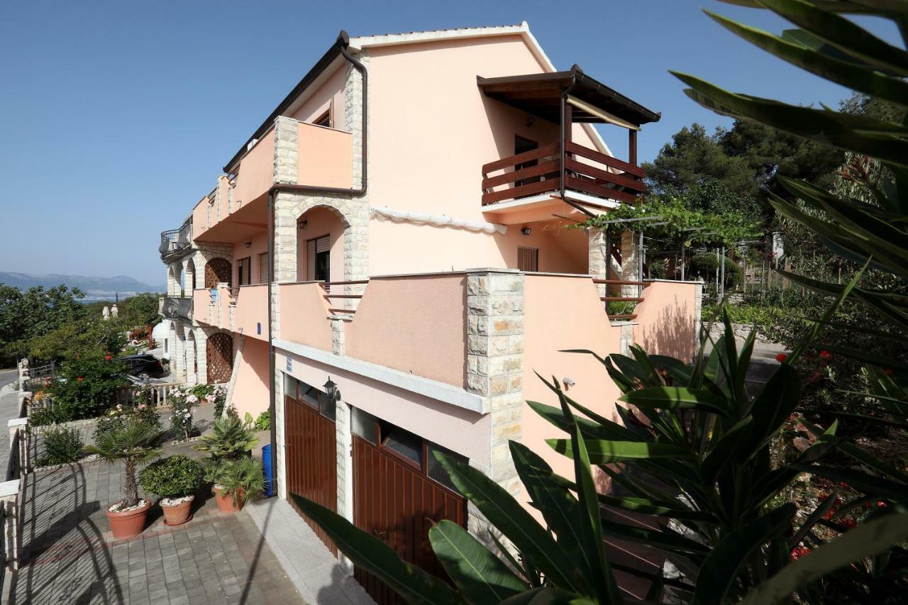 Bridgeview Apartment Traù Esterno foto