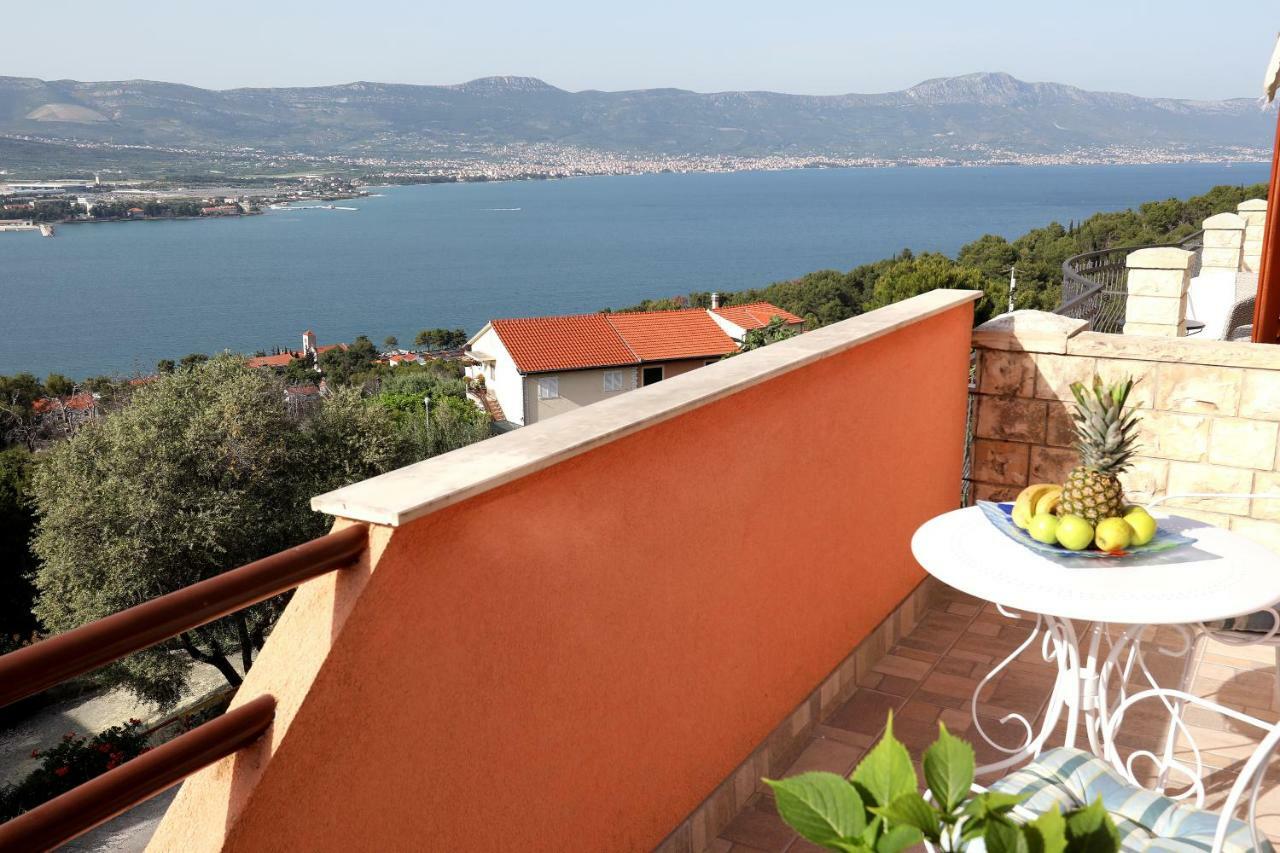 Bridgeview Apartment Traù Esterno foto
