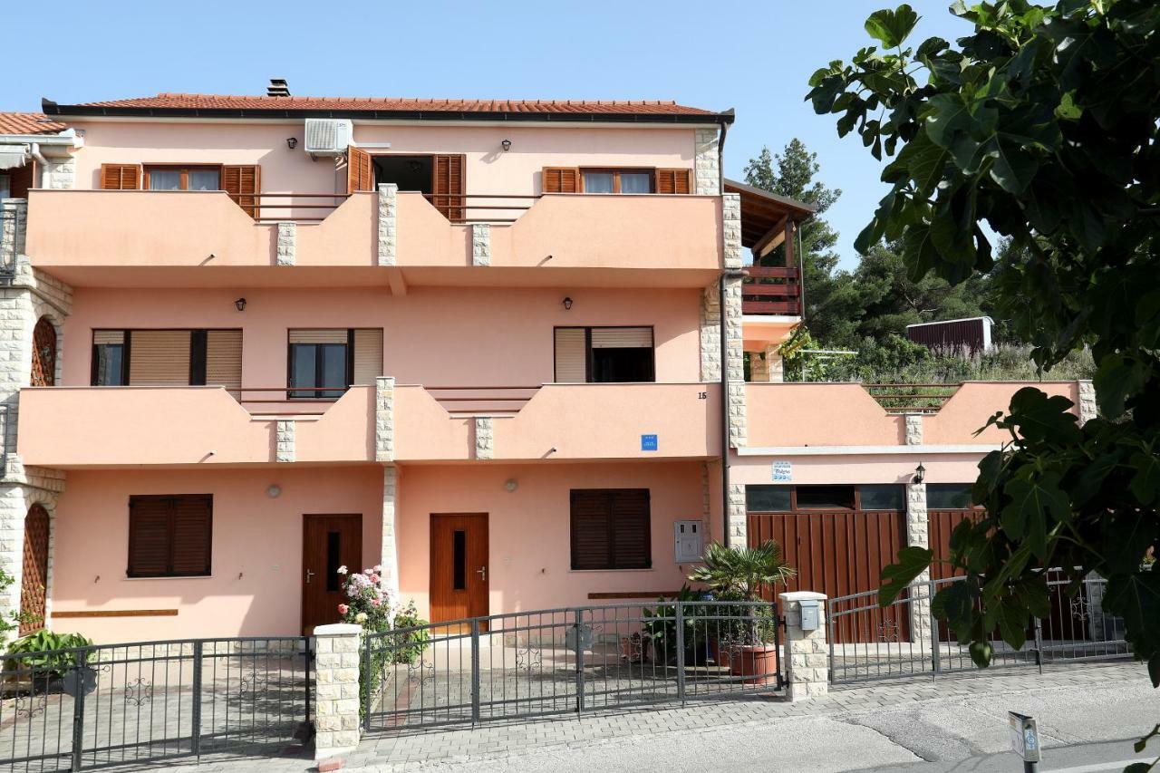 Bridgeview Apartment Traù Esterno foto